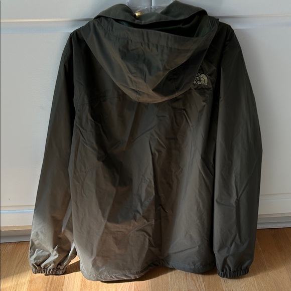 The North Face Men's Dark Green Hooded Rain Jacket - Picture 6 of 8